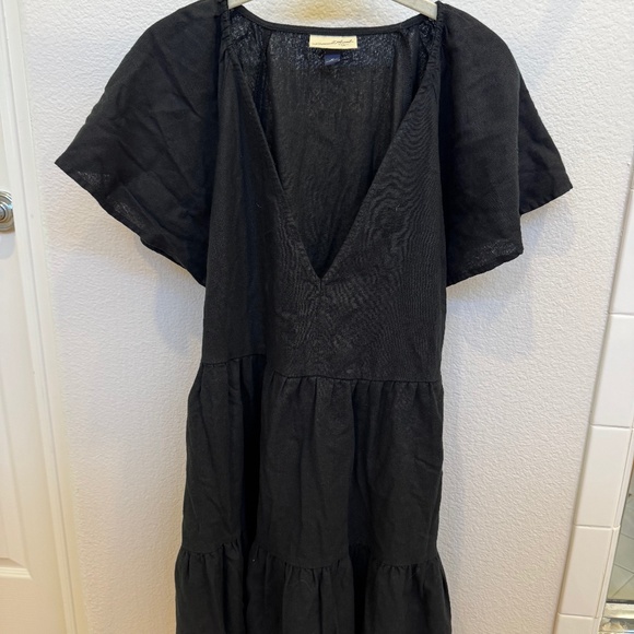 Universal Thread Dresses & Skirts - Black linen dress with pockets - Size M
